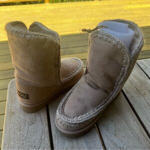 Mou Beige Suede Ankle Boots
